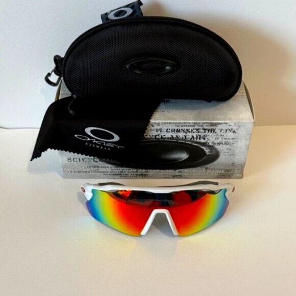 Oakley Radar EV PRIZM Polarized OO9208 White-Gray Frame - Picture 5 of 6